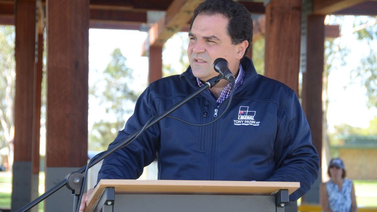 Federal MP criticises Sturt Reserve funding delay