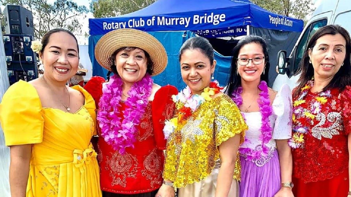 ‘Mini WOMADelaide’ Murraylands Multicultural Festival moves to Pine Park
