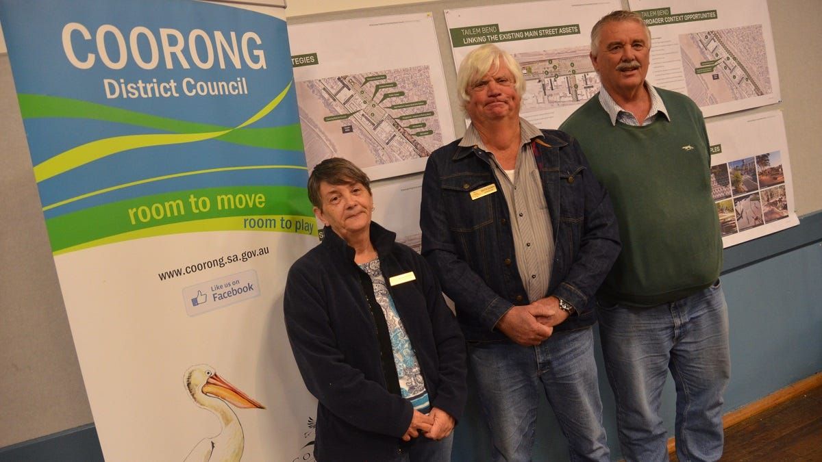 Don’t move the train, Tailem Bend residents tell council at main street meeting