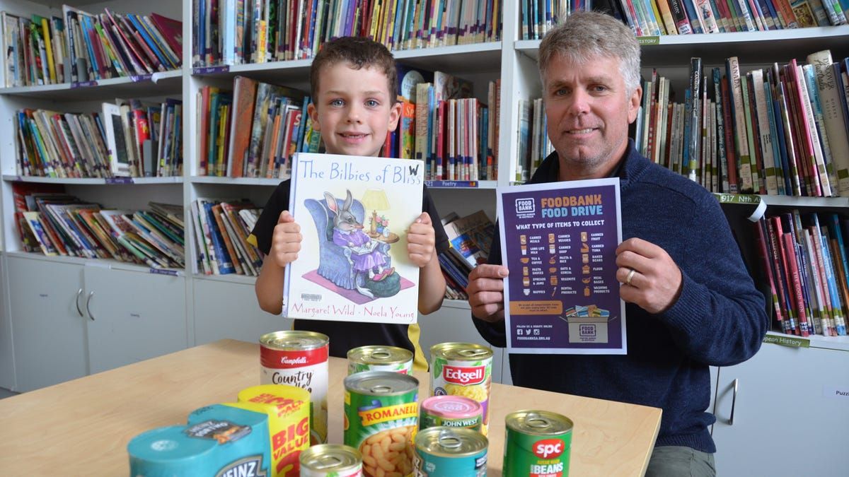 School student Hunter helps the hungry