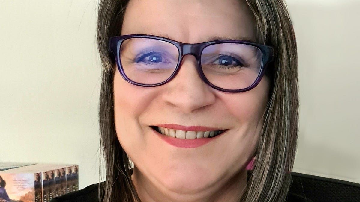 Best-selling novelist Darry Fraser to visit Murray Bridge