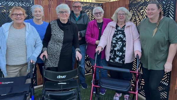 Murray Lands Retirement Village residents take steps to end homelessness