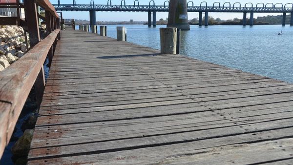 Replacement of Sturt Reserve’s lower timber wharf will start soon