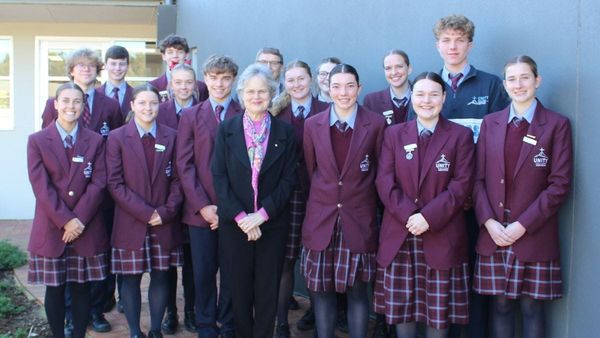 Governor Frances Adamson visits the Murraylands