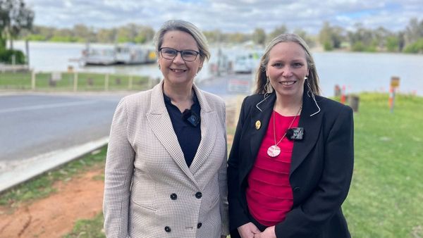 River Murray ferries will remain free until at least 2034