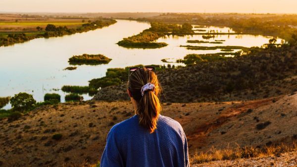 Murray Bridge named among top 10 Aussie towns to visit in 2025