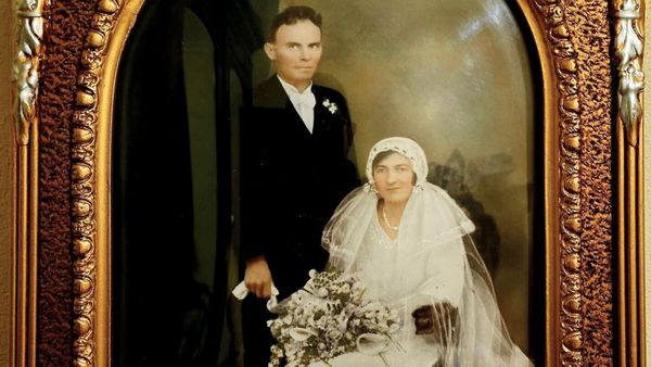 Bridal gowns displayed at Mannum for SA History Festival