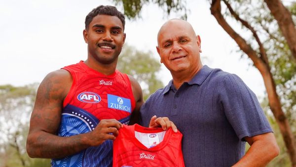 Melbourne Football Club reveals Indigenous guernsey by Ngarrindjeri artist