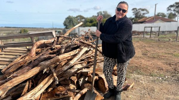 Warm up by the fire at a winter gathering in the Murraylands
