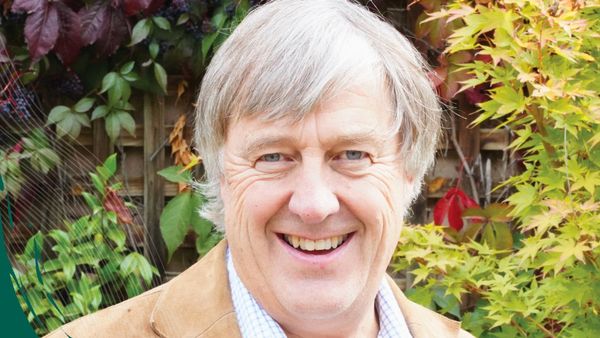 Peter Rischbieth AM honoured for his service to rural health