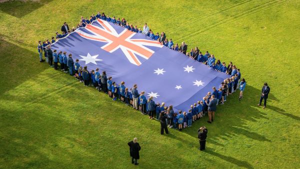 Giant Parliament House flag visits Tailem Bend
