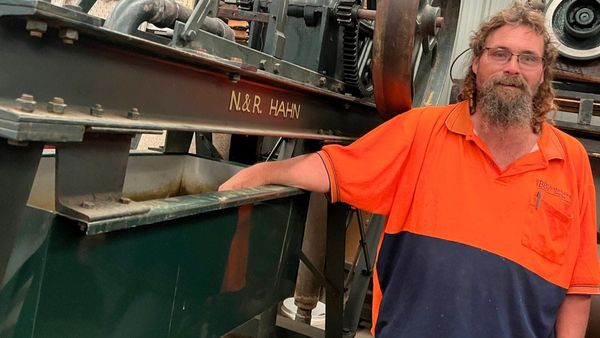 Full steam ahead for vintage engine and machinery club