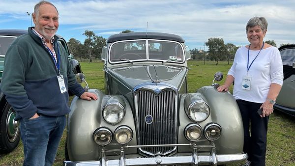 Rileys rattle into Murray Bridge for national rally