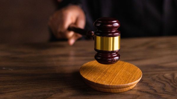 Man jailed for running over police officer at Tailem Bend