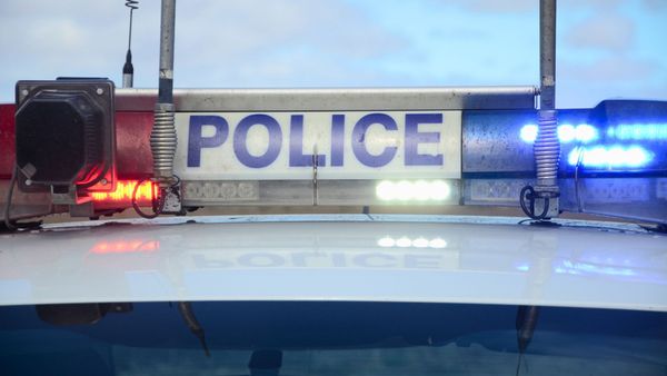 Houseboat vandalised at Tailem Bend