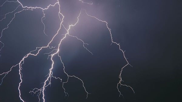 Man reportedly struck by lightning at the Bend Motorsport Park
