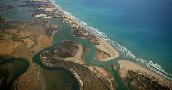 Lower Lakes have always been fresh water, report finds