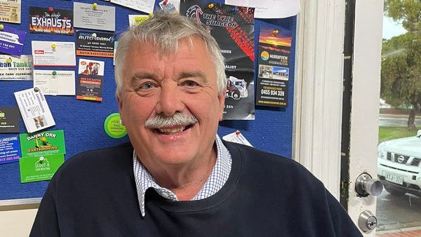 Paul Simmons returned as Coorong mayor