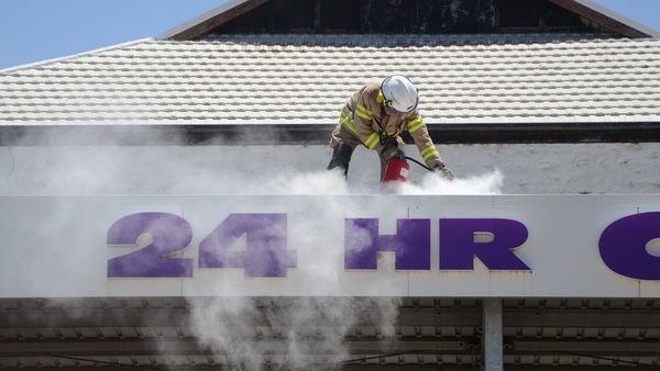 Car wash fire prompts warning about solar power system maintenance
