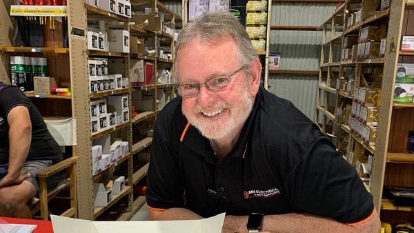Sparky Rob Andrews looks forward to travel, ukulele-playing in retirement