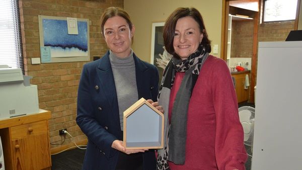 ‘Your heart breaks’: Murray Bridge conveyancers raise thousands for homelessness service