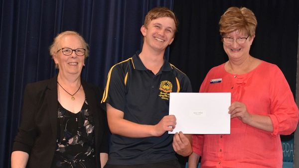 Year 12s recognised at Murray Bridge High School presentation night