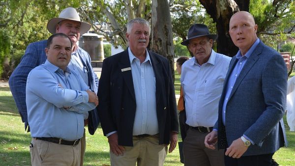 Opposition Leader Peter Dutton tours flood-hit Murraylands