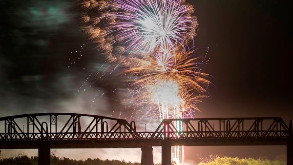 Murray River Glows festival will light up Wharf Hill this winter
