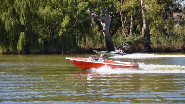 ‘Thank God’: Boaties grateful as Murray Bridge, Wellington boat ramps re-open