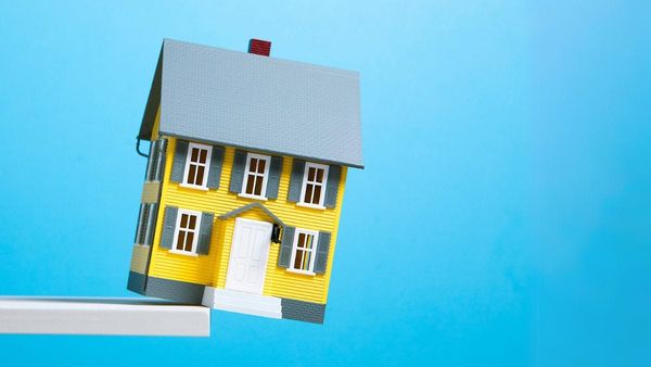 When selling a house, how much is too much to ask?