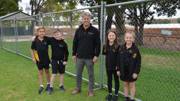 Students return safely to Mypolonga Primary School, flood or no flood