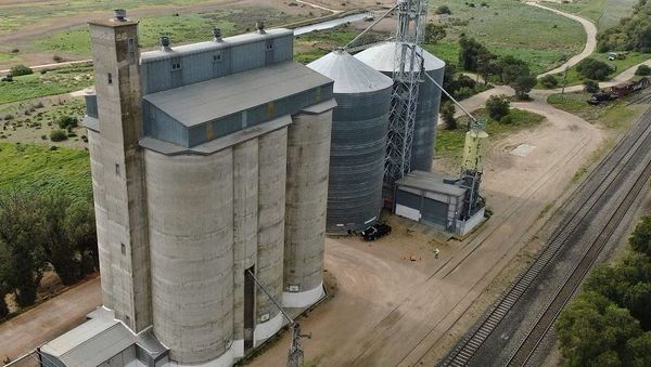 What’s happening with Murray Bridge’s silo art project?