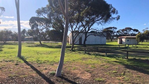 Former Tailem Bend Tennis Club may be sold for housing