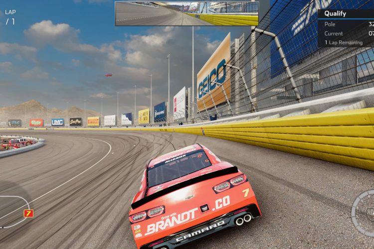 Sortie de piste pour les jeux Nascar