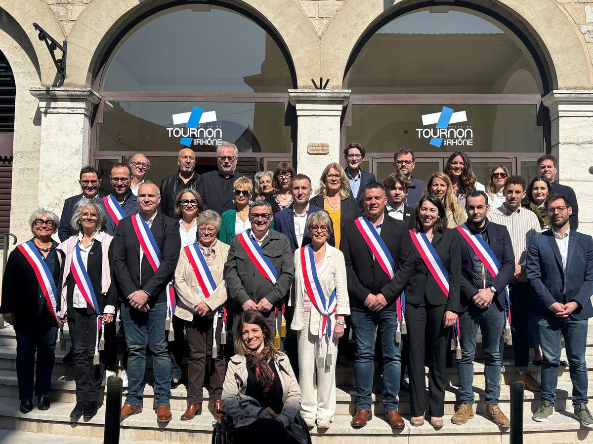 Premier conseil municipal