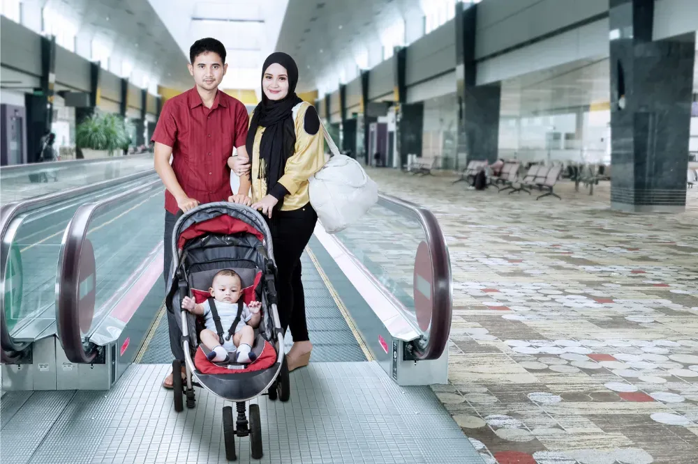 when can baby sit in stroller