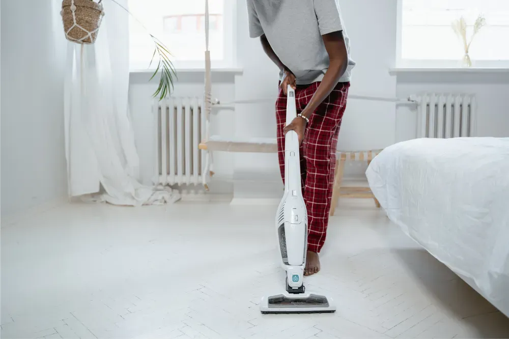 best lightweight vacuum cleaner for elderly