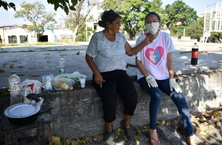 Unas 75 personas se aíslan en los recovecos de la ciudad