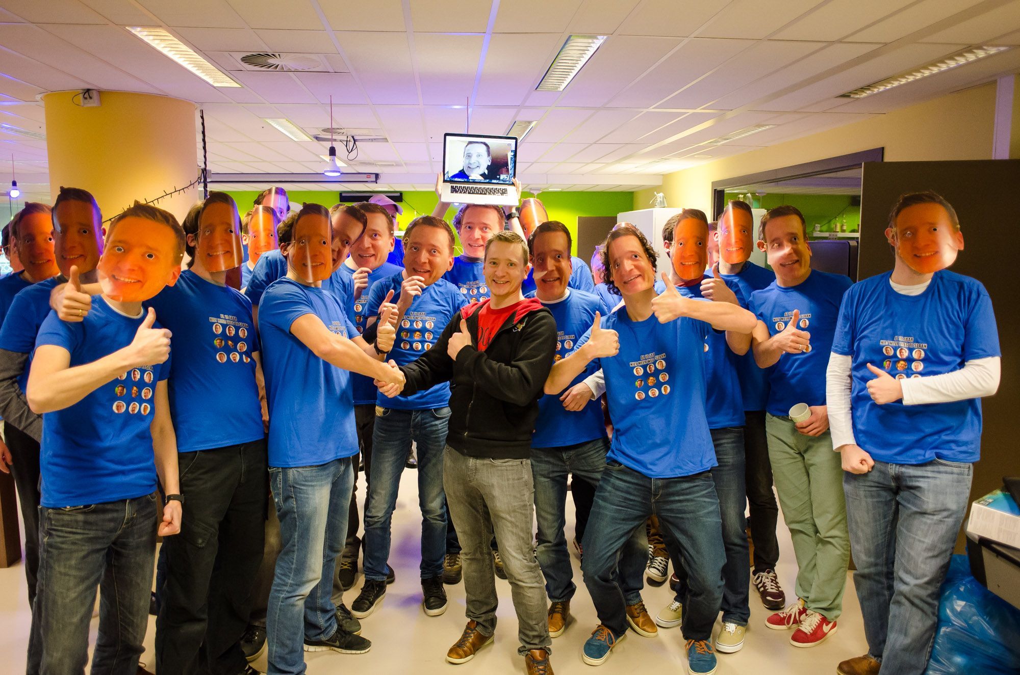 Al 10 jaar niet meer weg te slaan: Chris