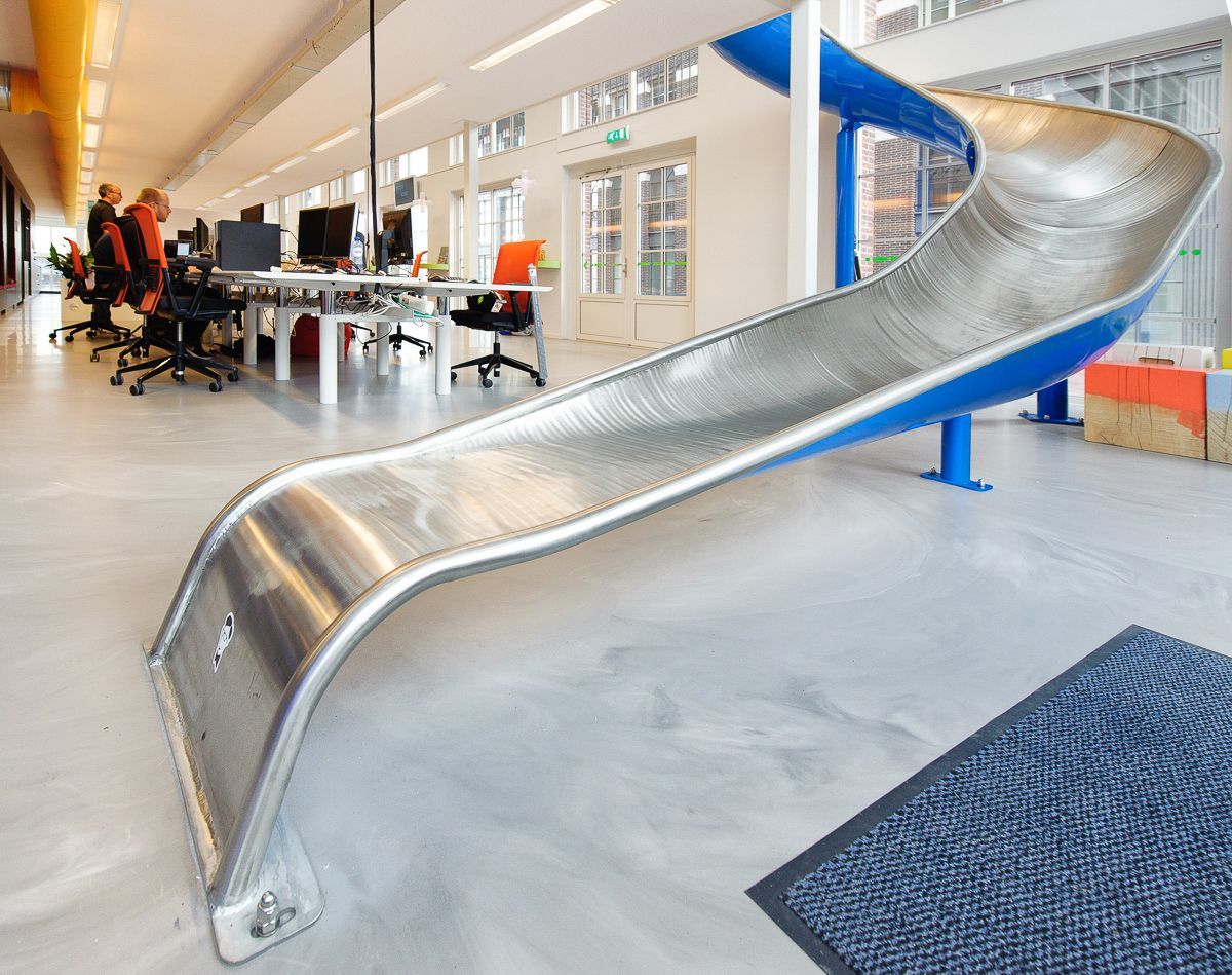 Q42 opent vestiging in Amsterdam