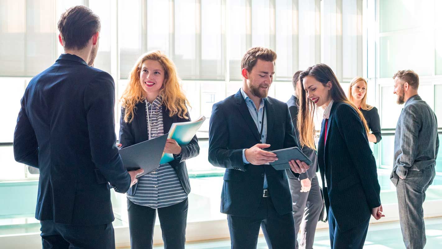 How to Navigate a Pharmacy Conference