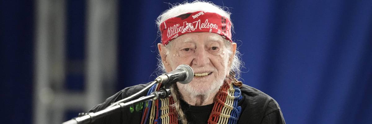 Country Music Legend Willie Nelson Slams AI Data Centers 'Invading' Rural America