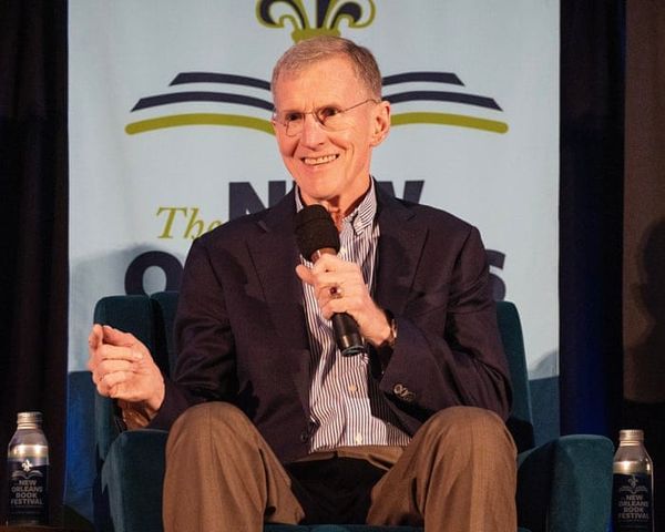 Retired General Calls Trump's 'We Should Because We Can' Foreign Policy Dangerously Reckless