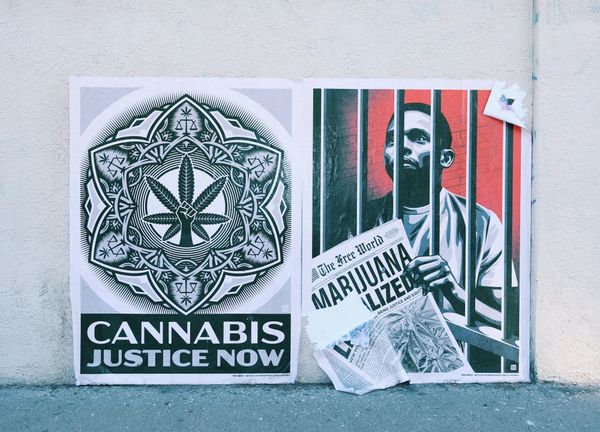 Marijuana Rescheduling Won't Free a Single Person Still Imprisoned for Cannabis