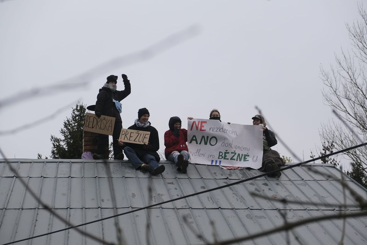 Kolonie Bedřiška žádá prezidenta o pomoc. Pokouší se nás zlomit, říká Lehotská