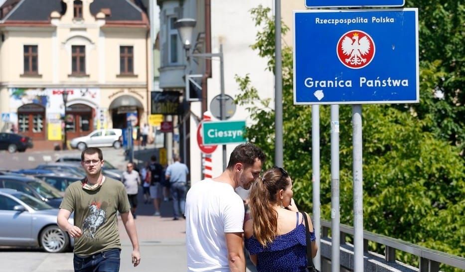 Když soused nenávidí souseda: To je cíl vlivových operací v regionech, říká expertka Klusová