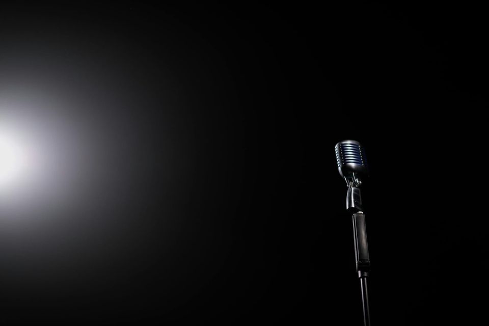 Ghosts S4E15 “The Bachelorette Party” — A Note Sustained