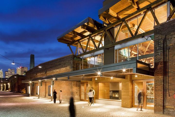 Toronto makes more sense through theatre