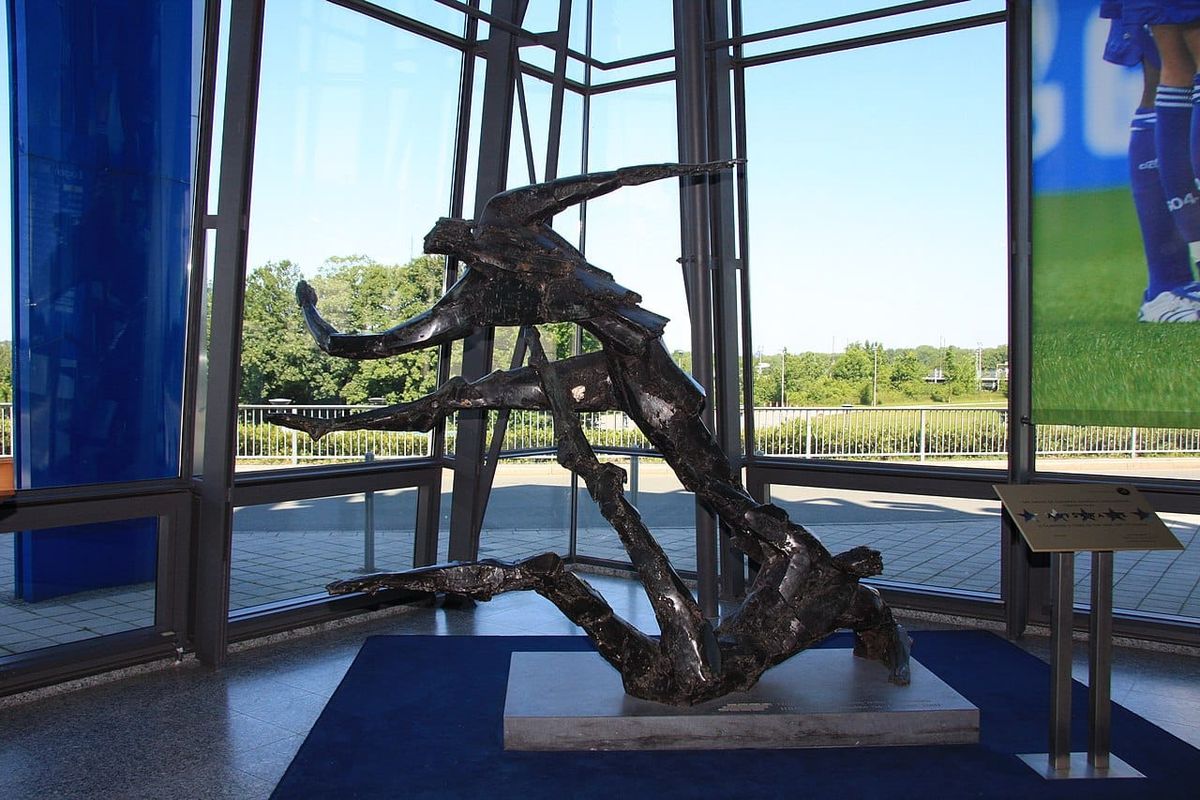 Hannover 96 holt 2:2 auf Schalke