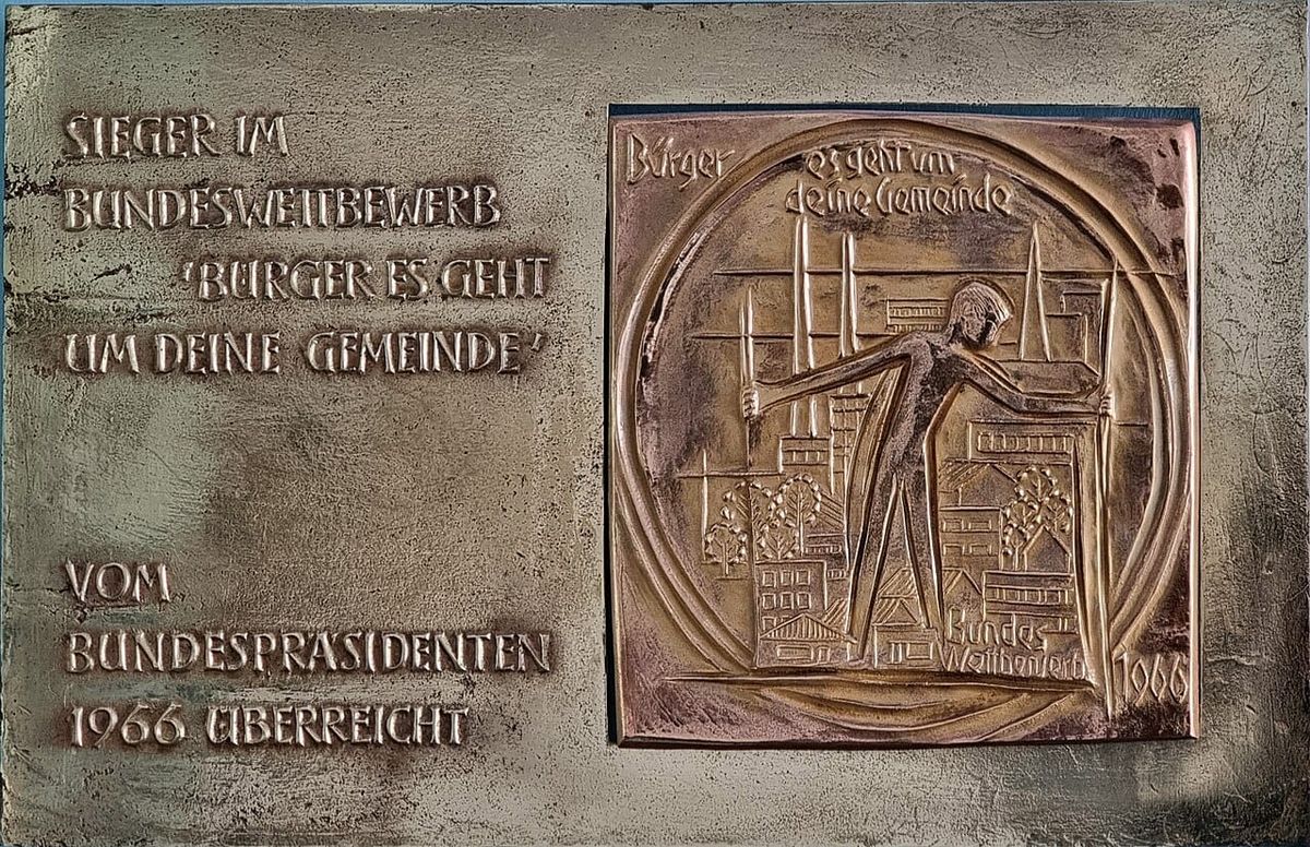 Mensch.Mutter.Mut: Schülerarbeiten im Neuen Rathaus